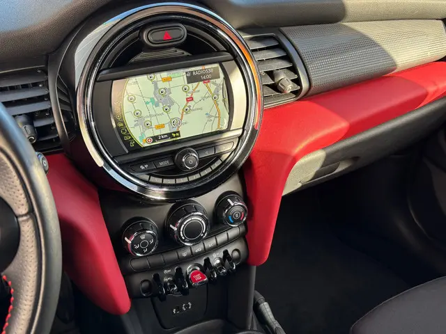 MINI Cooper Mini 1.5 Business (Verkocht) 2017 Benzine 23