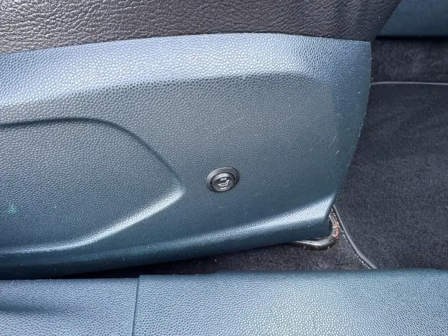 Ford Fiesta 1.25 Titanium 2012 Benzine 8