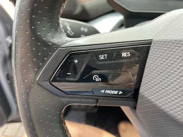 CUPRA Born Copper Edition 62 kWh 2022 Elektrisch 15