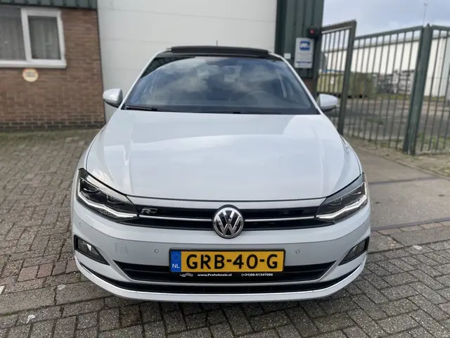 Volkswagen Polo 1.0 TSI R-Line DSG /Pano/ LED 2018 Benzine 7
