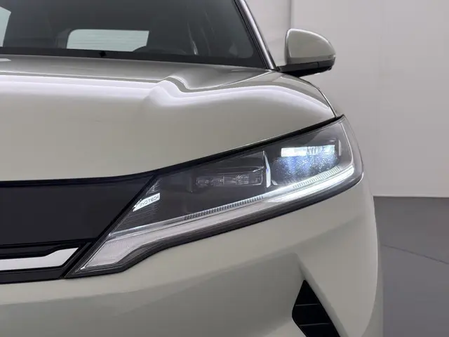 BYD ATTO 2 Boost 45 kWh 2024 Elektrisch 13