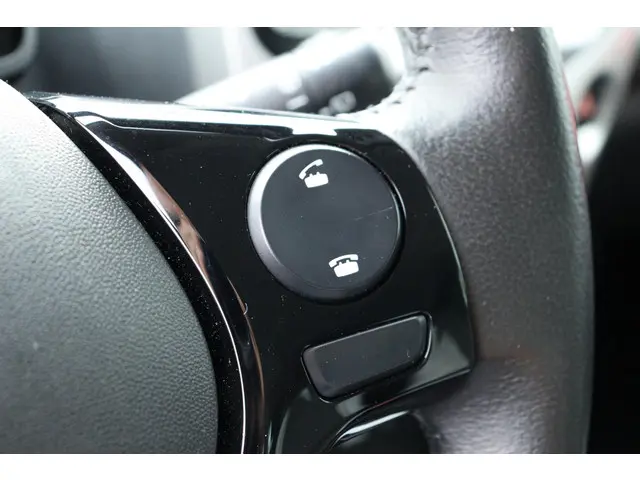 Toyota Aygo 1.0 VVT-i x-nav, 2018 Benzine 22