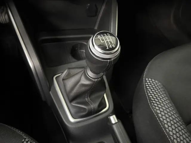 Dacia Duster 1.3 TCe Prestige 2019 Benzine 31