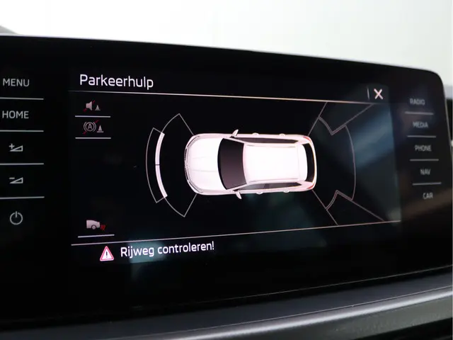 Škoda Kamiq 1.5 TSI ACT Business Edition 2020 Benzine 45