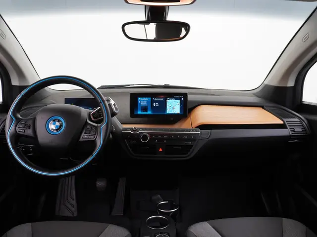 BMW i3 Basis iPerformance 94Ah 33 kWh 2018 Elektrisch 21