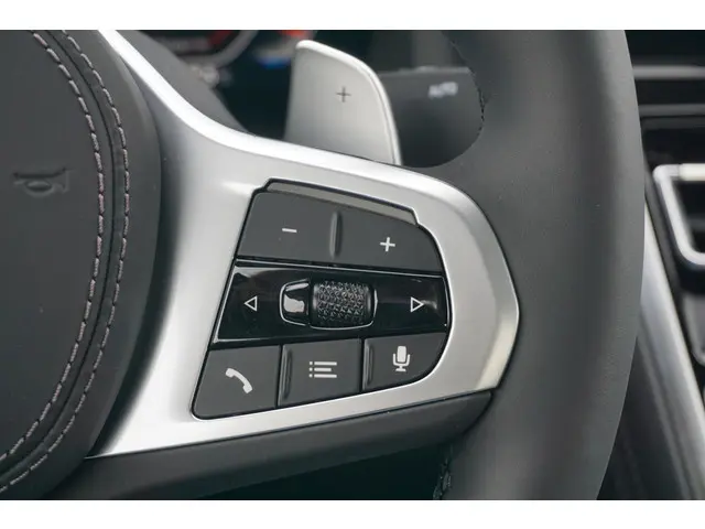 BMW 8 Serie Coupé 840i 2024 Benzine 14