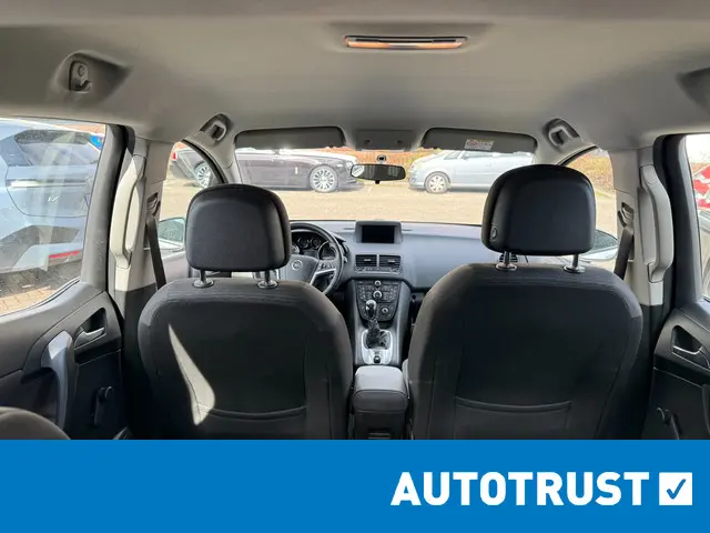 Opel Meriva 1.4 Cosmo 2015 Benzine 20