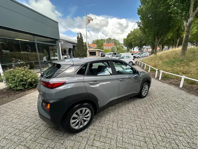 Hyundai Kona 1.0 T-GDI i-Drive 2020 Benzine 8
