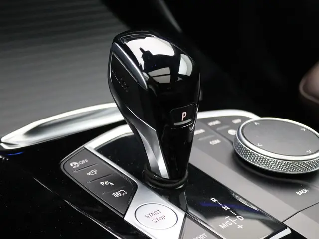 BMW X3 xDrive30e 2023 Hybride Benzine 18