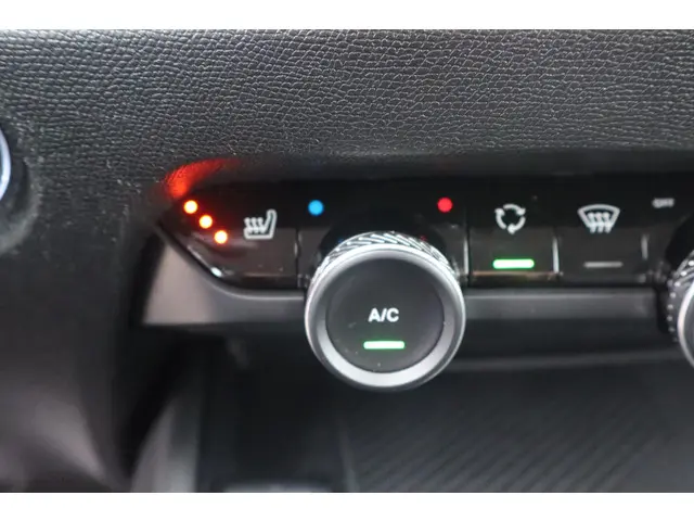 Citroën C4 1.2 Puretech Business Plus 2021 Benzine 30