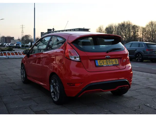 Ford Fiesta 1.6 ST1, 182 PK 2015 Benzine 10