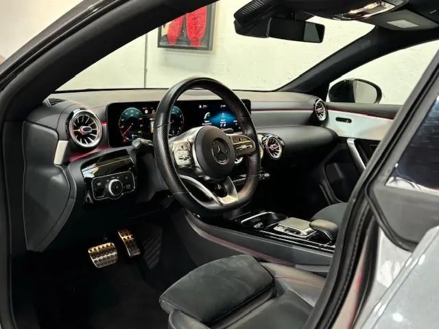 Mercedes-Benz CLA 220 2019 Benzine 6