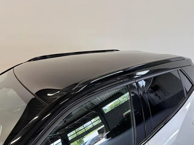 Peugeot 2008 1.2 PureTech 130 GT 2023 Benzine 10
