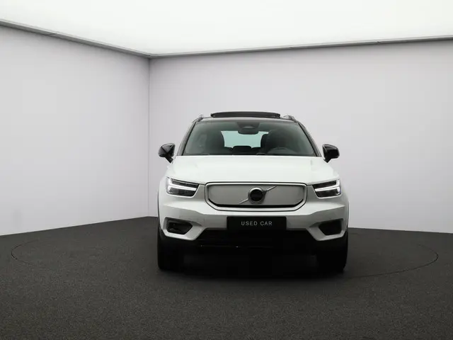 Volvo XC40 Recharge P8 AWD R-Design 2020 Elektrisch 26