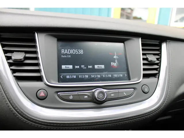 Opel Grandland X 1.6 Turbo Innovation 2019 Benzine 28