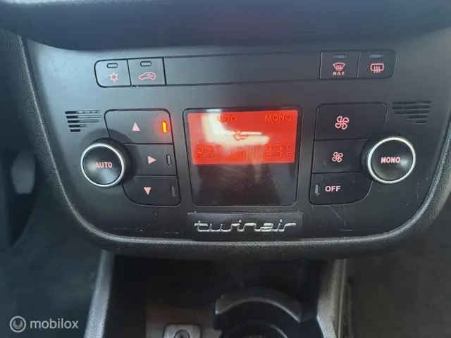 Fiat Punto Evo 0.9 TwinAir Lounge 2013 Benzine 13