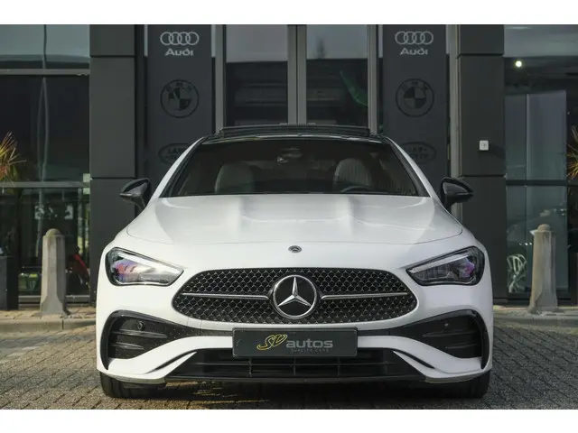 Mercedes-Benz CLE Coupé CLE200 AMG 204pk 2024 Benzine 18