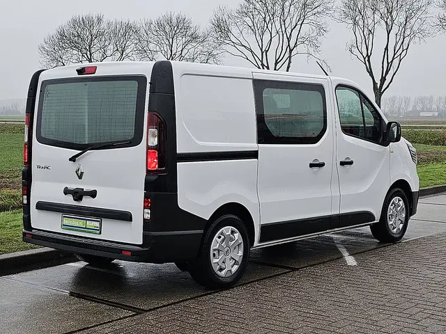 Renault Trafic 2.0 DCI 2022 Diesel 3