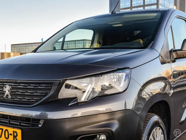 Peugeot Partner bestel 1.5 BlueHDI Premium 2021 Diesel 27