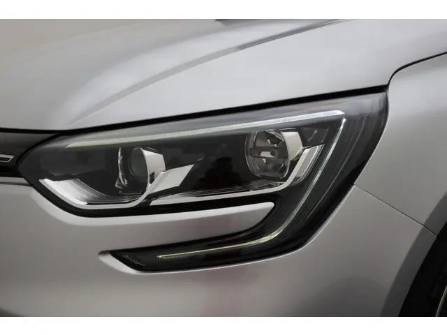 Renault Mégane Estate 1.3 TCe Limited 2019 Benzine 25