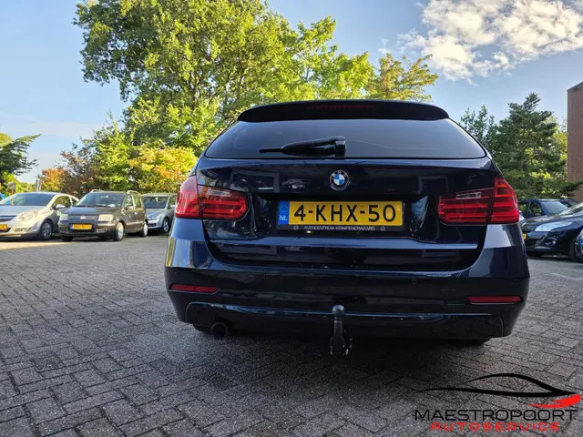 BMW 3 Serie Touring 316i Executive Sport 2013 Benzine 5