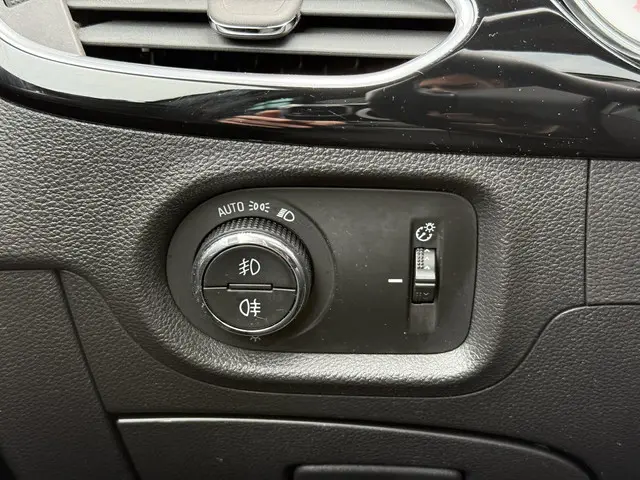 Opel Astra 1.0 Innovation 2018 Benzine 31