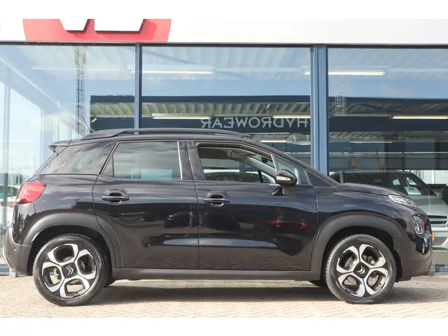 Citroën C3 Aircross 1.2 PureTech S&S Shine 2019 Benzine 19
