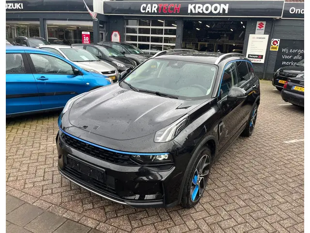 Lynk & Co 01 1.5 Panorama 2023 Hybride Benzine 15