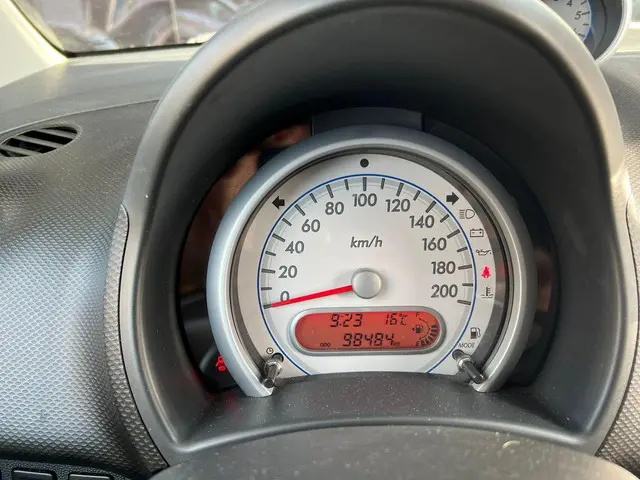 Suzuki Splash 1.0 VVT Exclusive EASSS 2015 Benzine 10