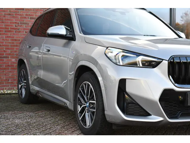 BMW X1 xDrive25e M-Sport 2024 Hybride Benzine 33