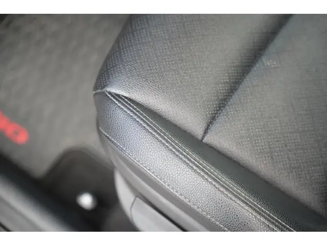 Kia Rio 1.0 TGDI Platinum Edition 2017 Benzine 19