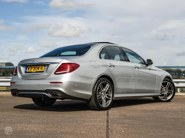 Mercedes-Benz E-Klasse 200 Ambition 2016 Benzine 3