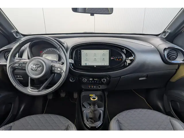 Toyota Aygo X 1.0 VVT-i MT Premium 2023 Benzine 11
