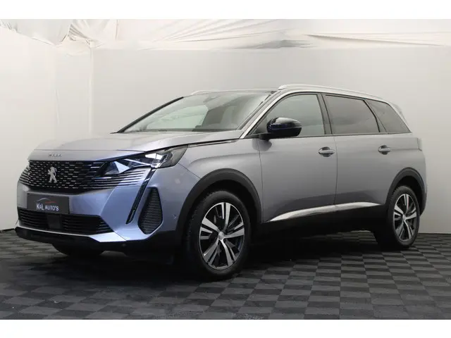 Peugeot 5008 1.2 PureTech Allure 2022 Benzine