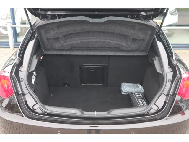 Alfa Romeo Giulietta 1.750 Turbo Veloce 2017 Benzine 18