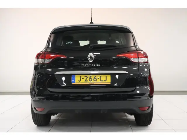 Renault Scénic 1.3 TCe Intens Automaat 2017 Benzine 18