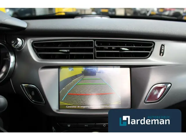 DS DS 3 Cabrio 1.2 Sport Chic Carplay 2016 Benzine 15