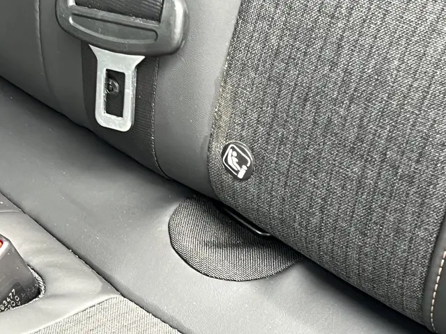 Peugeot 3008 1.6 e-THP GT Line 2018 Benzine 26