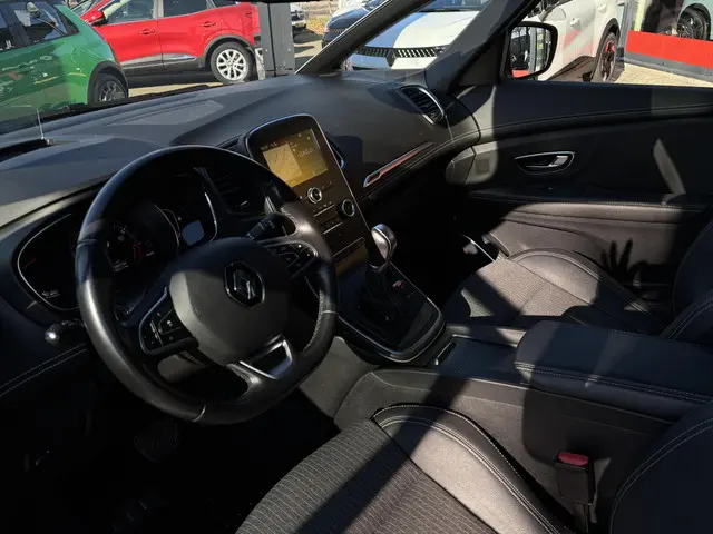Renault Scénic TCe 140 Techno 2021 Benzine 10