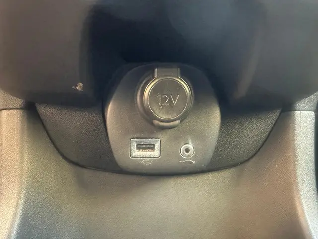 Peugeot 108 1.0 e-VTi Active 2021 2021 Benzine 14