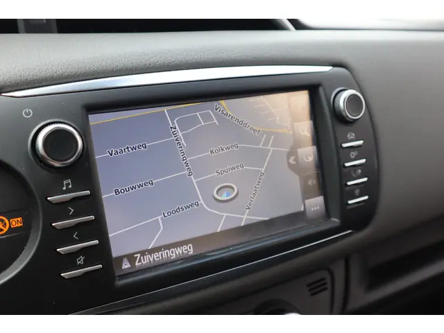 Toyota Yaris 1.5 Hybrid Dynamic 2019 Hybride Benzine 14