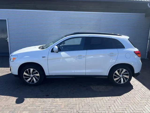 Mitsubishi ASX 1.6 Cleartec Intense+ 2015 Benzine 4
