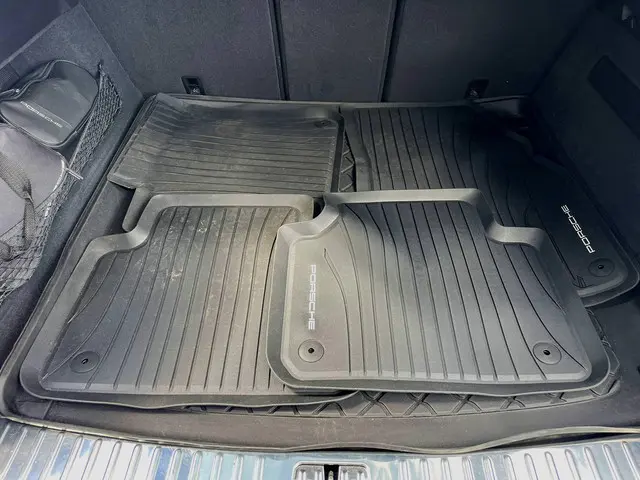 Porsche Cayenne Coupé 4.0 Turbo GT 2023 Benzine 54