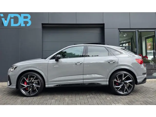 Audi RSQ3 RS Q3 2.5 TFSI SPORTBACK 2023 Benzine 6