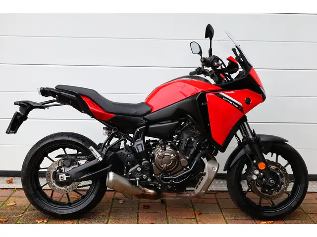 Yamaha TRACER