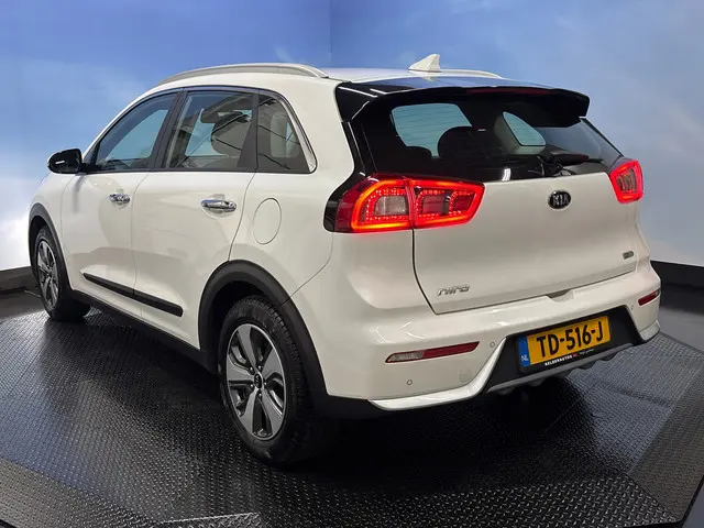 Kia Niro 1.6 GDi Hybrid DynamicLine 2018 Hybride Benzine 3