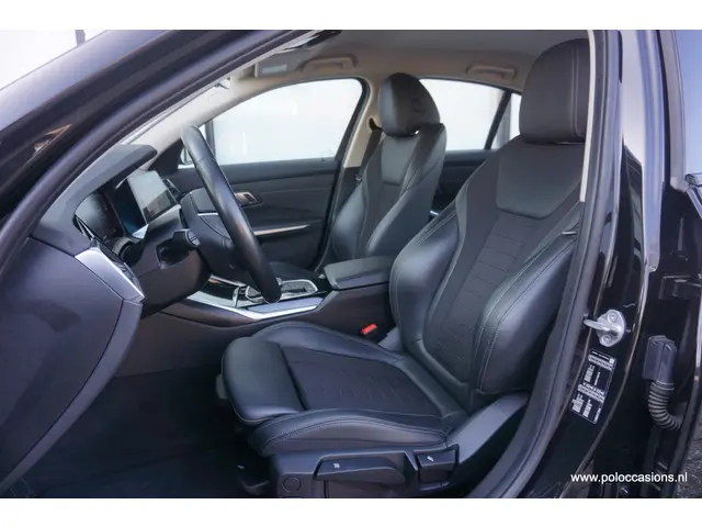 BMW 3 Serie 320i 2020 Benzine 5