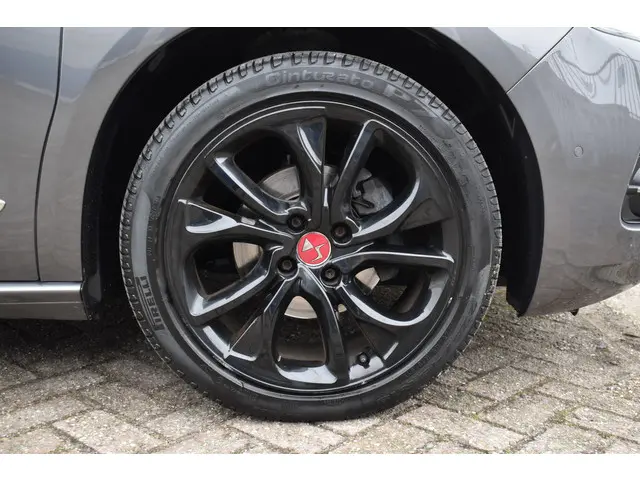 DS DS 4 PureTech 130 Performance Line 2017 Benzine 9