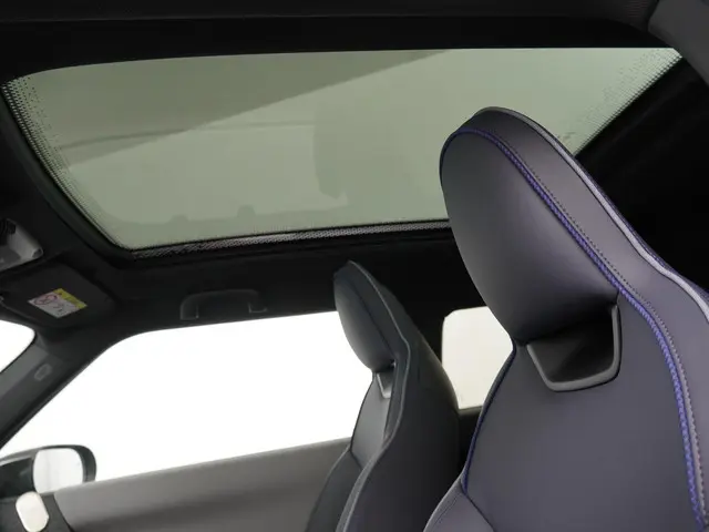 MINI 3-Deurs Cooper E Favoured + M-pakket 2025 Elektrisch 20