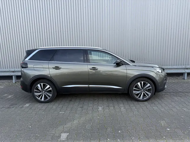 Peugeot 5008 1.2 PureTech GT-Line 7p. 2017 Benzine 11